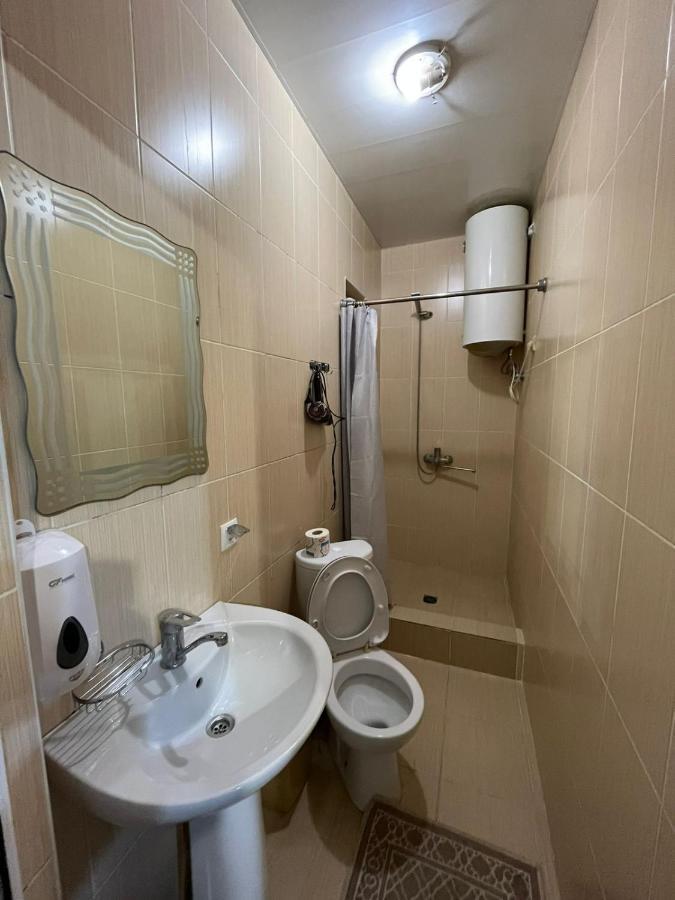Guest House Esma Sukhumi Luaran gambar