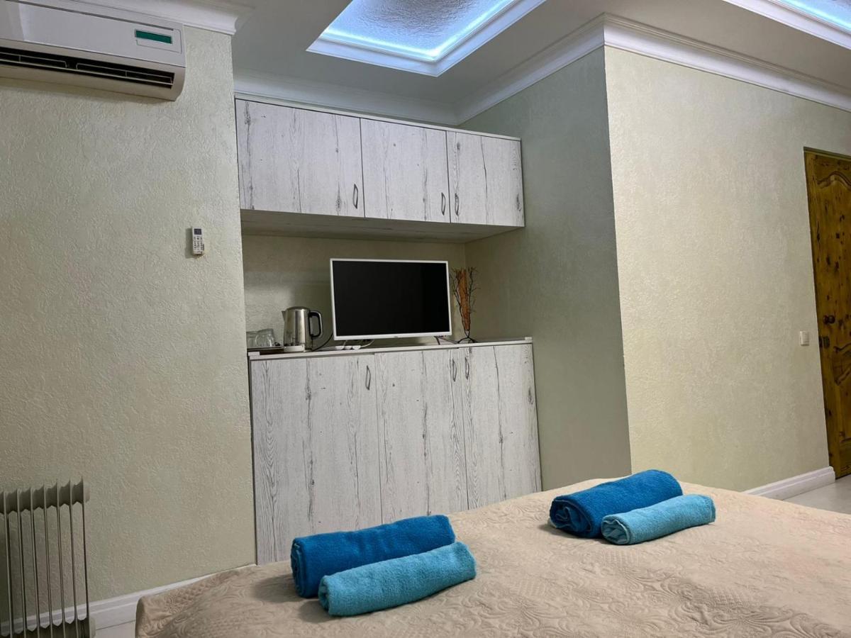 Guest House Esma Sukhumi Luaran gambar