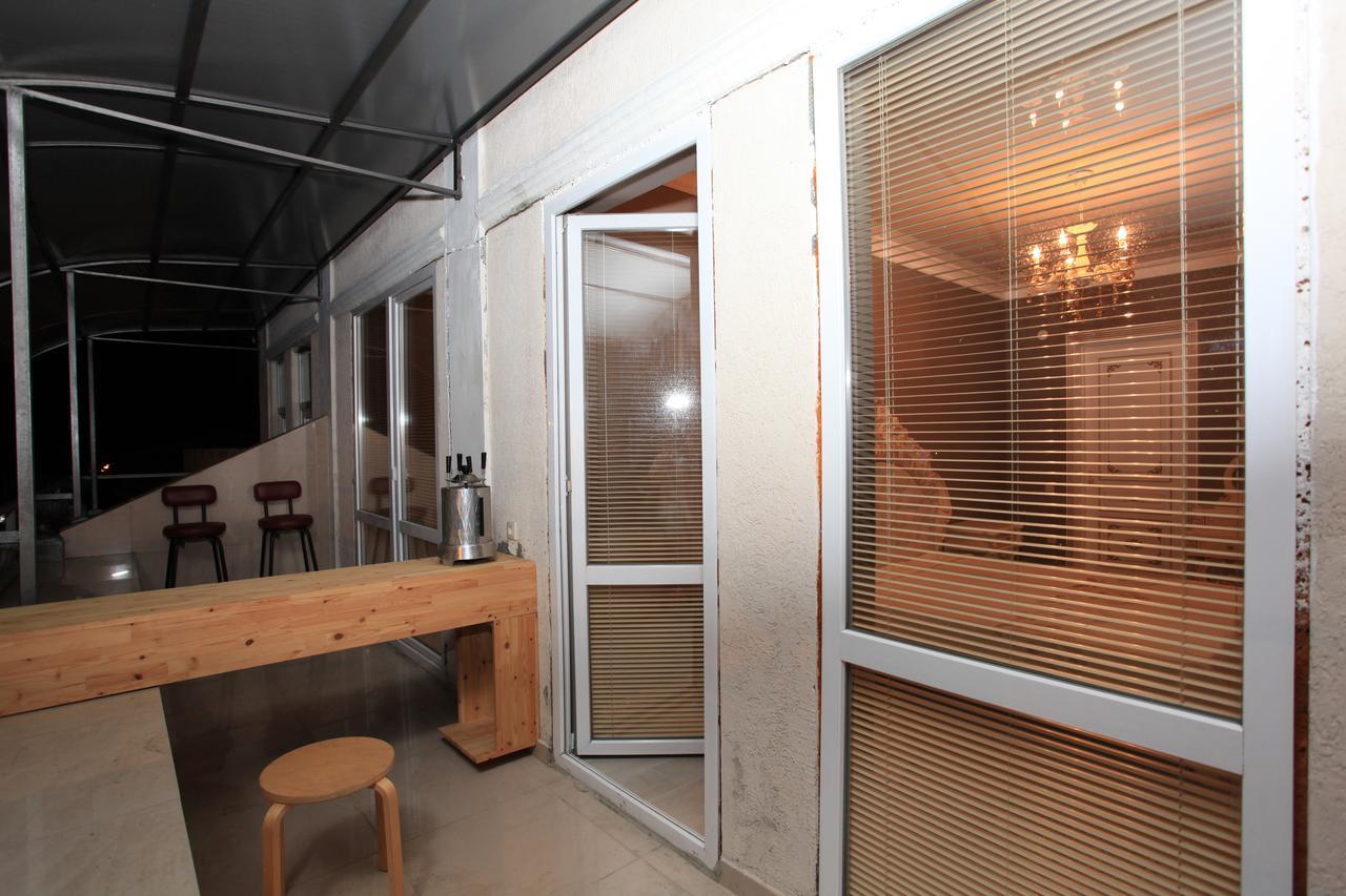 Guest House Esma Sukhumi Luaran gambar